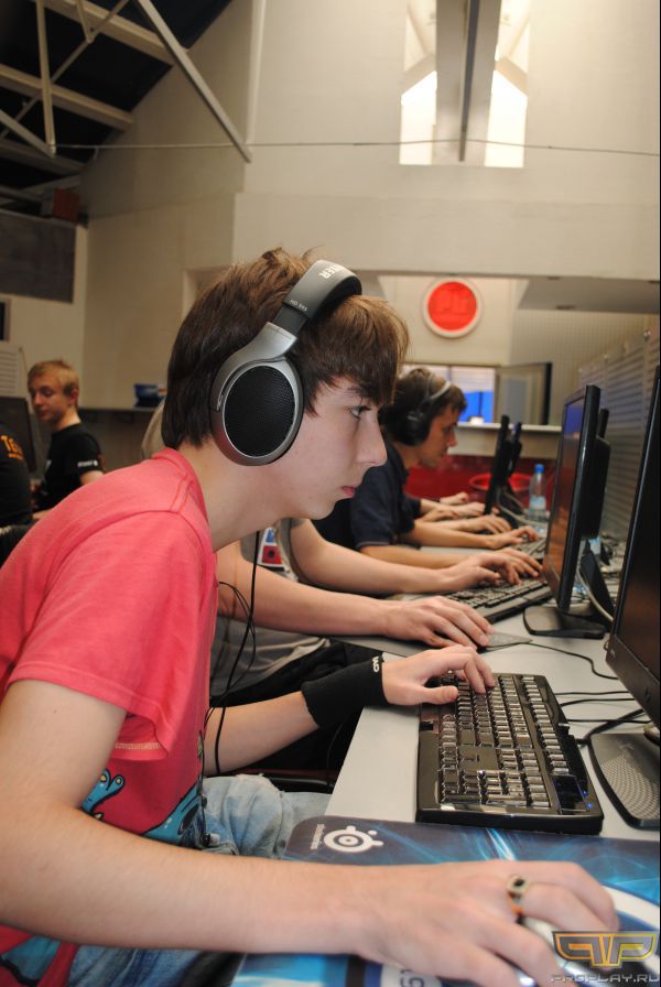 ����� zNation